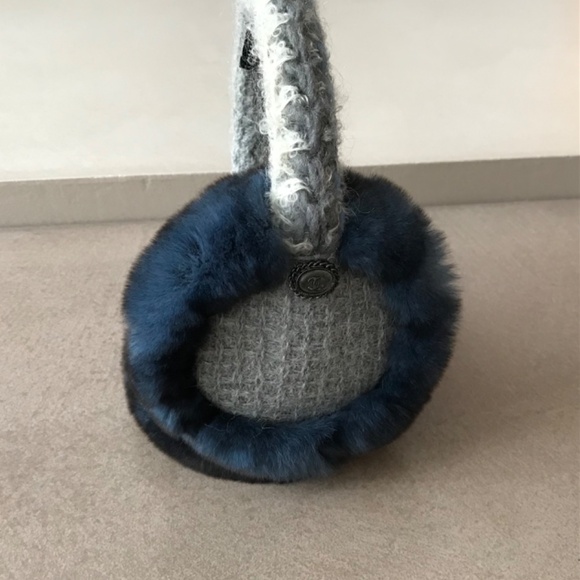 Chanel earmuffs - Picture 3 of 5